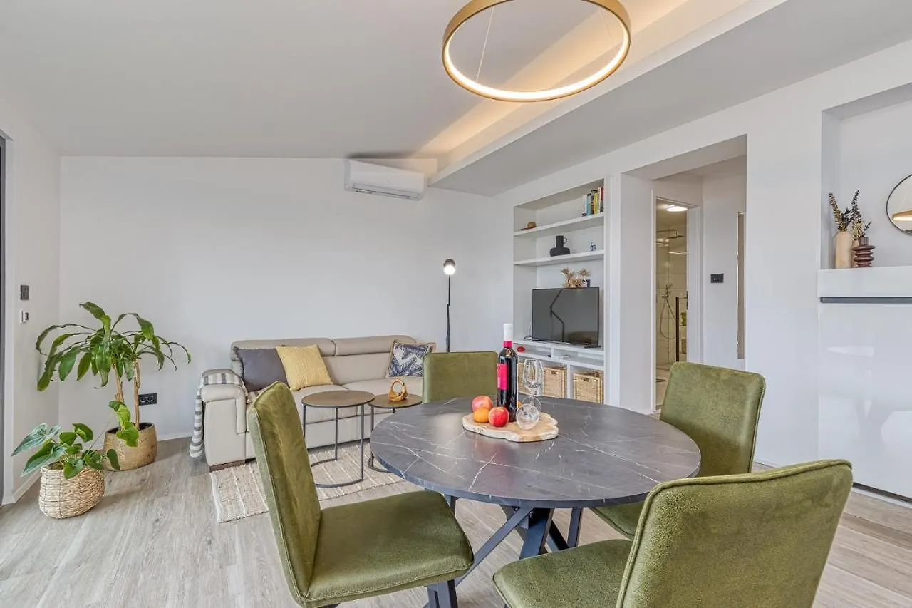 Kostabela - Sea View Apartment Rijeka