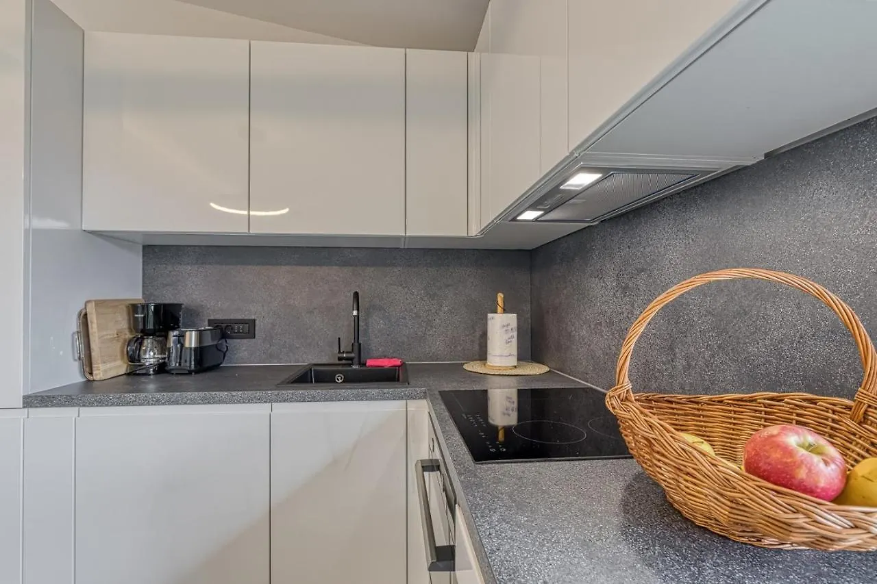 Kostabela - Sea View Apartment Rijeka Croatia